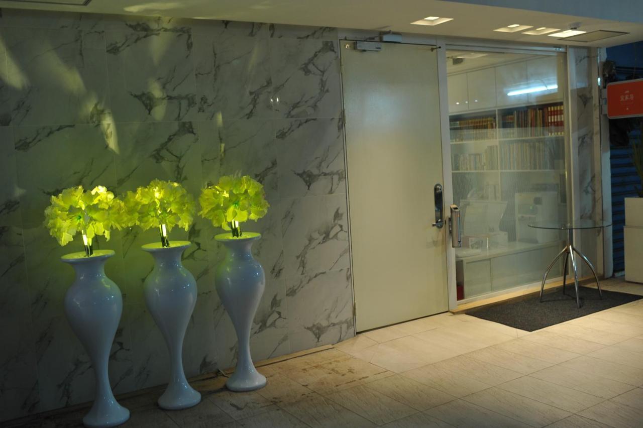 Great Family Hotel Taipei Exterior photo